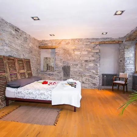 Canzaga Villa *